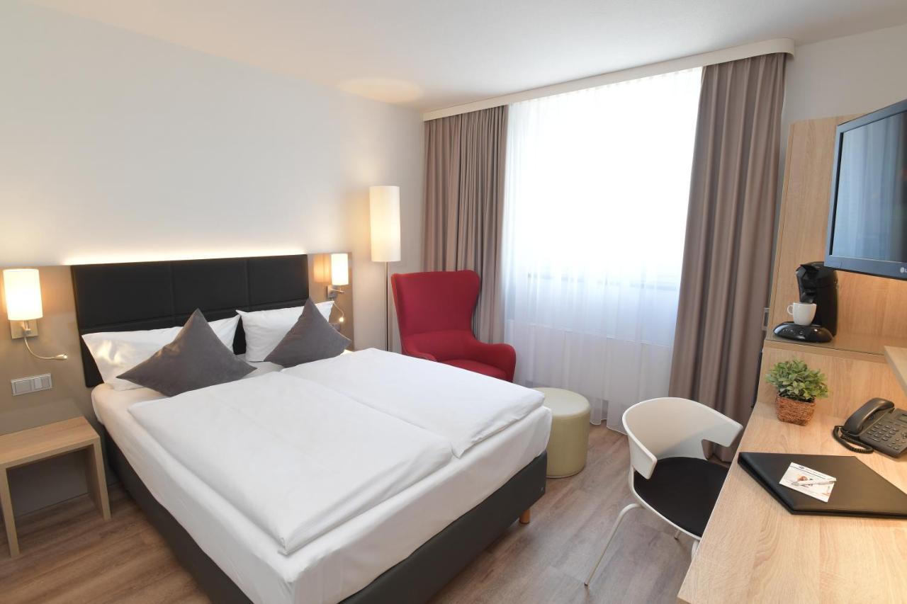 Hotel Krone Niefern-Öschelbronn Dış mekan fotoğraf