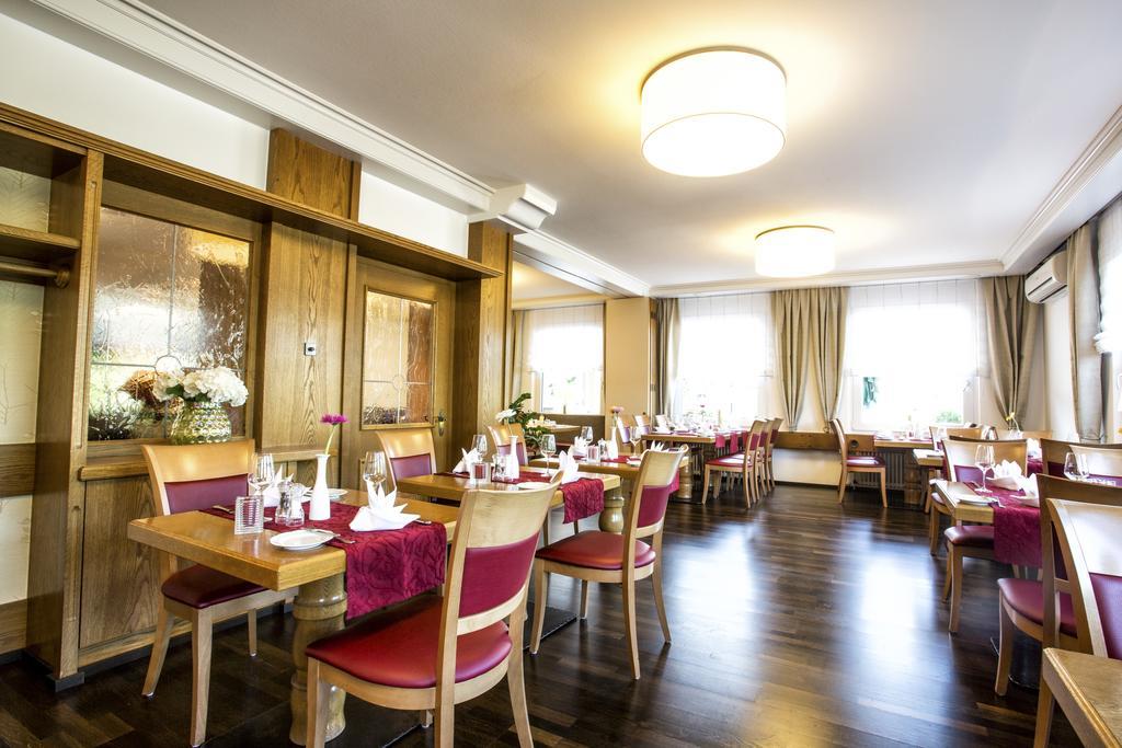 Hotel Krone Niefern-Öschelbronn Dış mekan fotoğraf