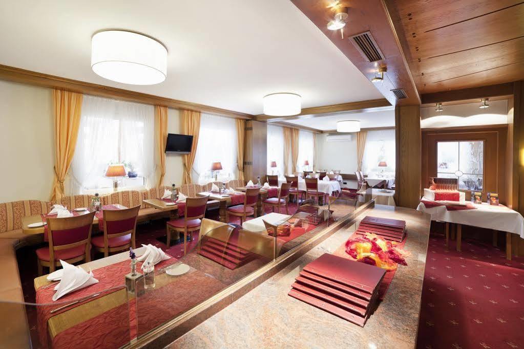 Hotel Krone Niefern-Öschelbronn Dış mekan fotoğraf
