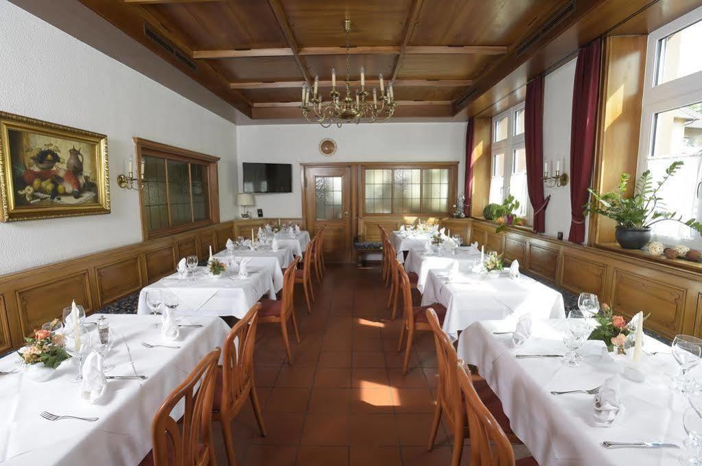 Hotel Krone Niefern-Öschelbronn Dış mekan fotoğraf
